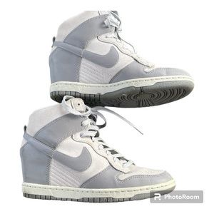 Nike Dunk Sky High Premium Wedge, Gray Suede Women Size 8